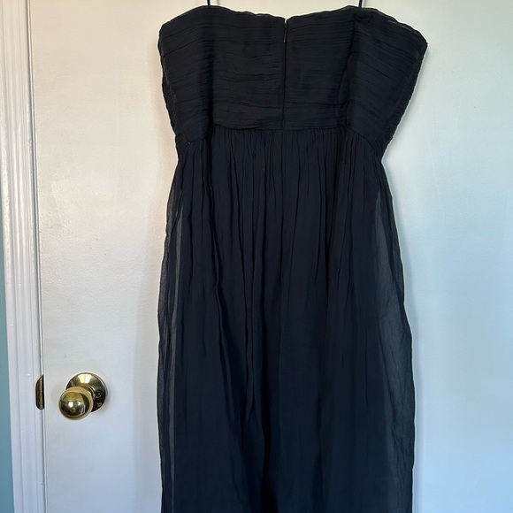 J Crew 100% silk chiffon strapless dress. Navy Blue - Picture 3 of 7